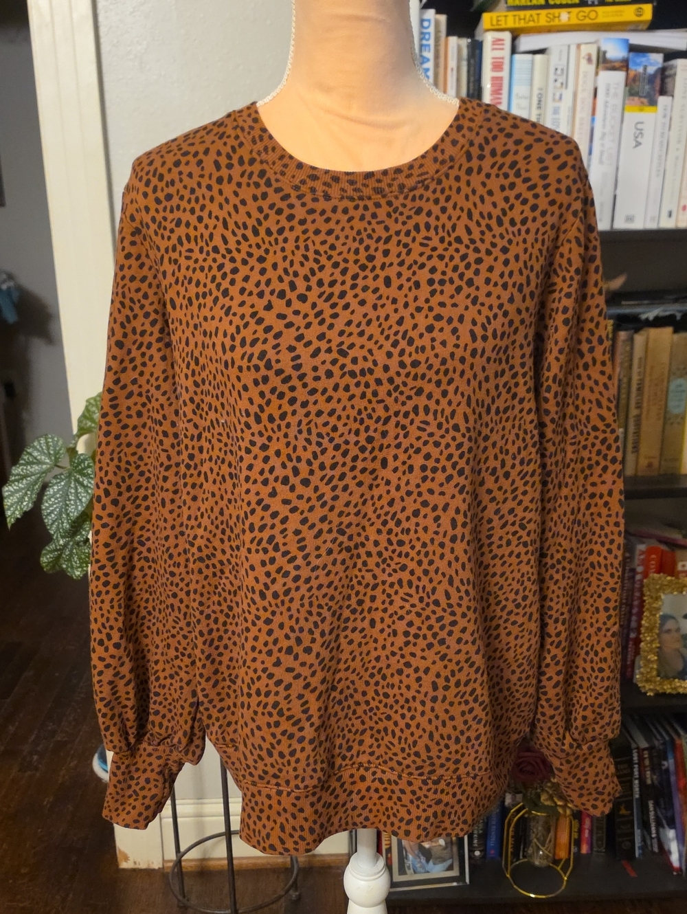 Nine West Brown Black Cheetah Leopard Print Long Sleeve Top Size Large
